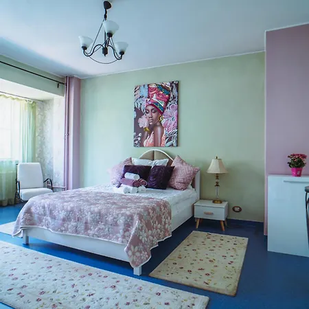 Luxuria Hotel de apartamente 4*