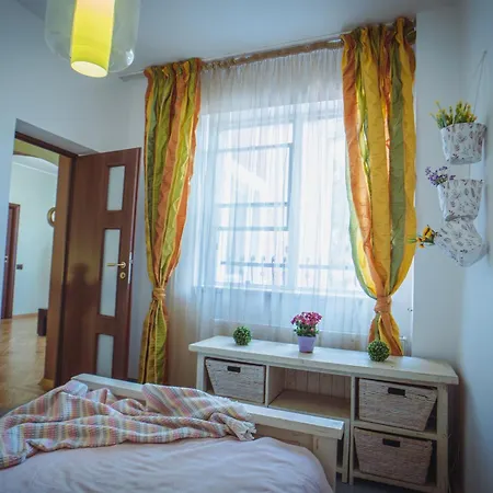 Luxuria Hotel de apartamente