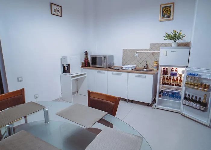 Luxuria Βουκουρέστι