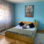 Luxuria Апарт-отель Бухарест