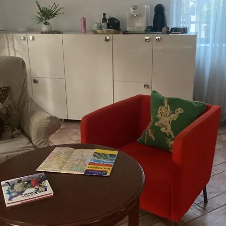 Luxuria Apart-hotel 4*