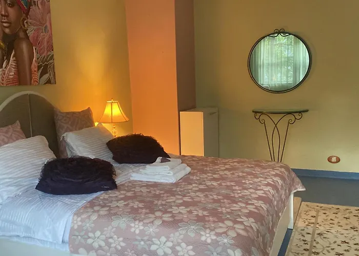 Aparthotel Luxuria Bucharest